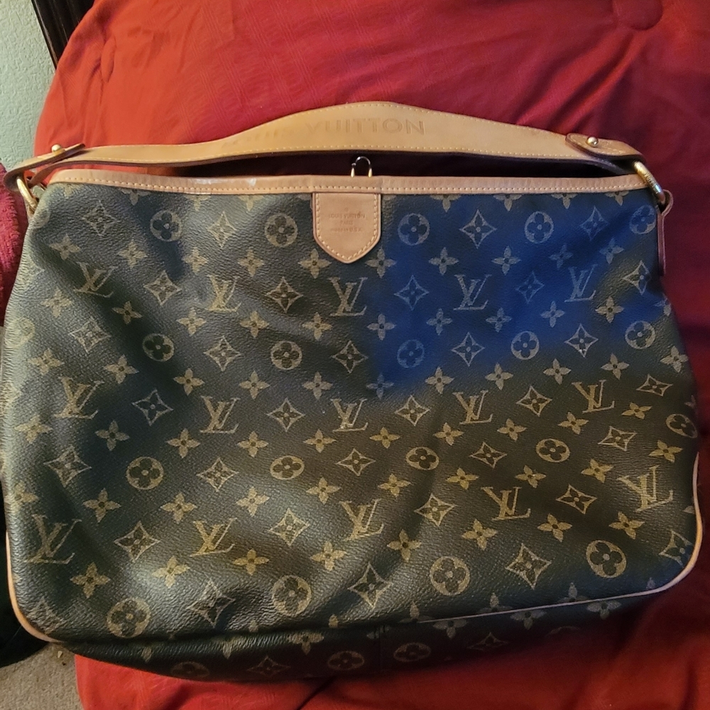 SOLD!SOLD!SOLD!Authentic Louis Vuitton Delightful